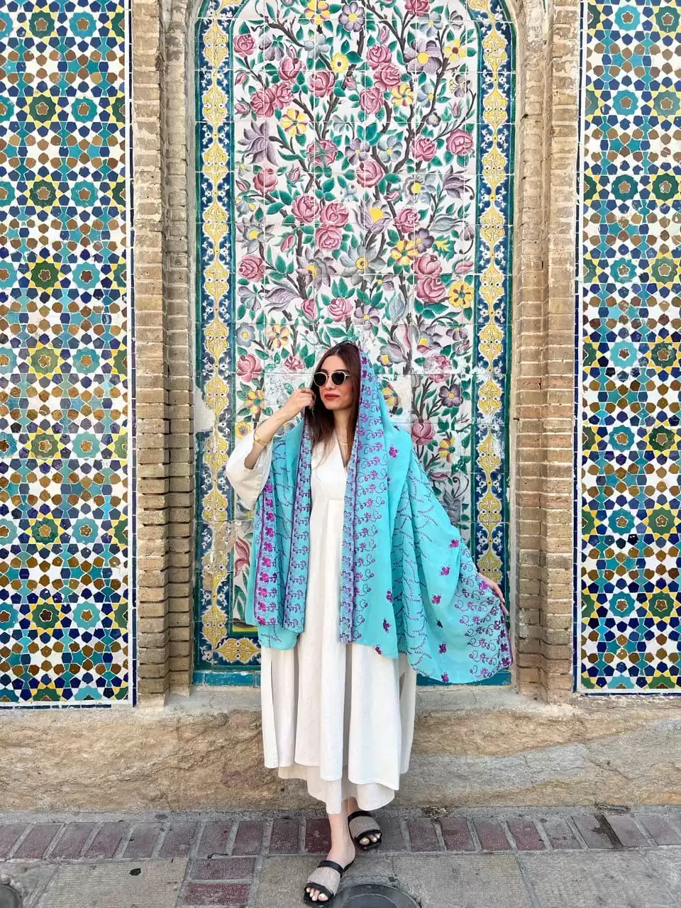 شال هندی گل نیلوفر - Image 2