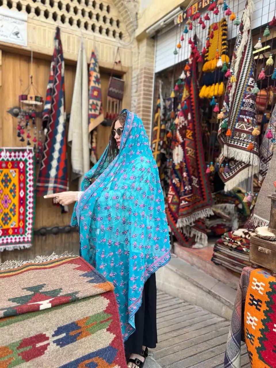 شال هندی آبی فیروزه